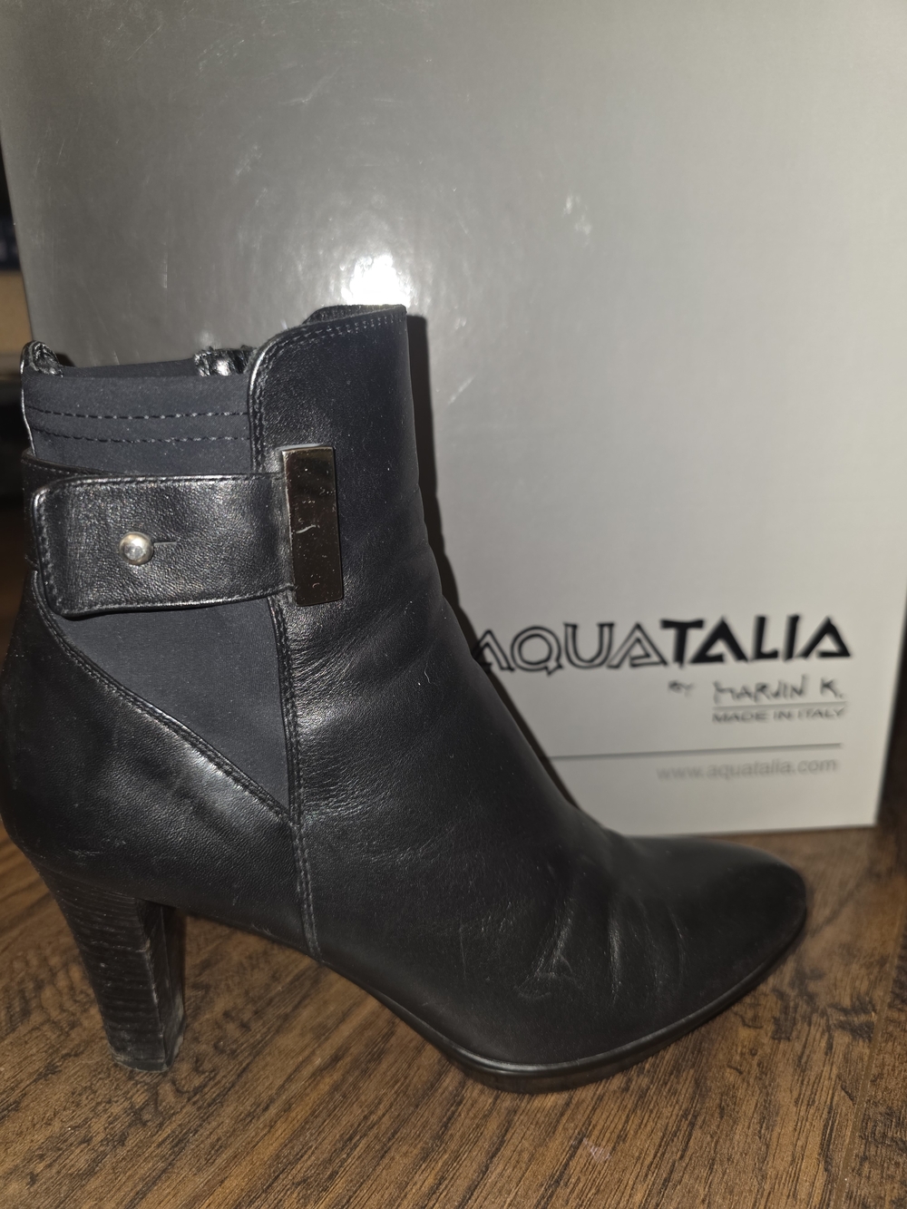 Aquatalia Black Leather Ankle Booties with Side Zip - Picture 2 of 9